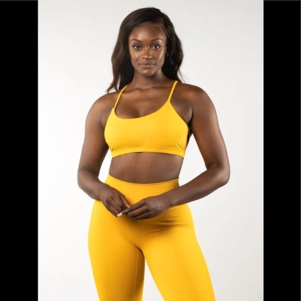 Buffbunny Resource Sports Bra in Flame in size XXXL
